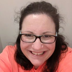 Meet your Posher, Rebekah